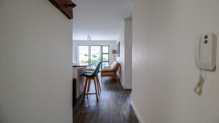 2 Bedroom Property for Sale in Zonnebloem Western Cape